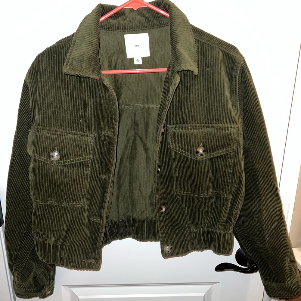Olive Green Corduroy Jacket✨